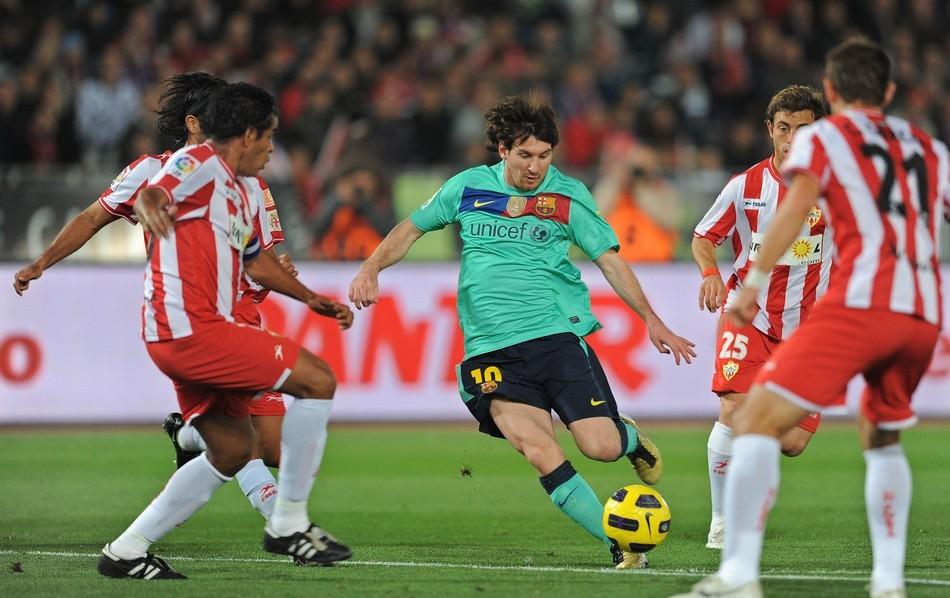 比分分析选手刷新世界纪录,震撼全场 比分分析选手刷新世界纪录,震撼全场