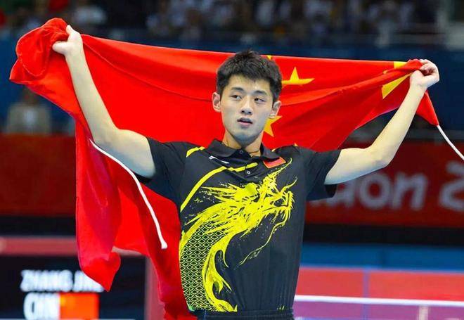 德国队力克英格兰队，张继科刷新纪录