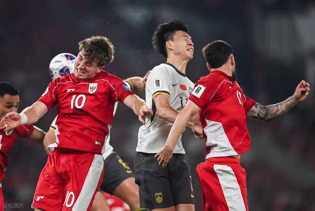 中国队险胜印尼队，黄鸭组合带队取胜