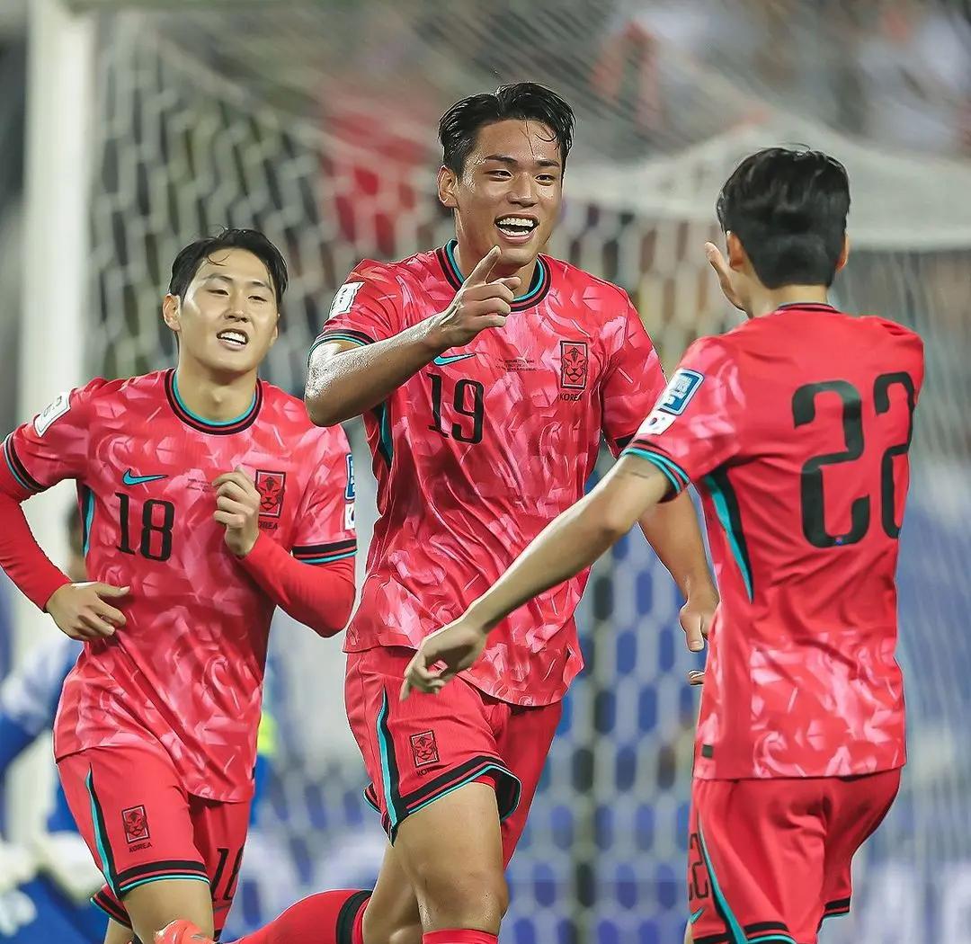 韩国队碾压中国队，郑思维带队取胜