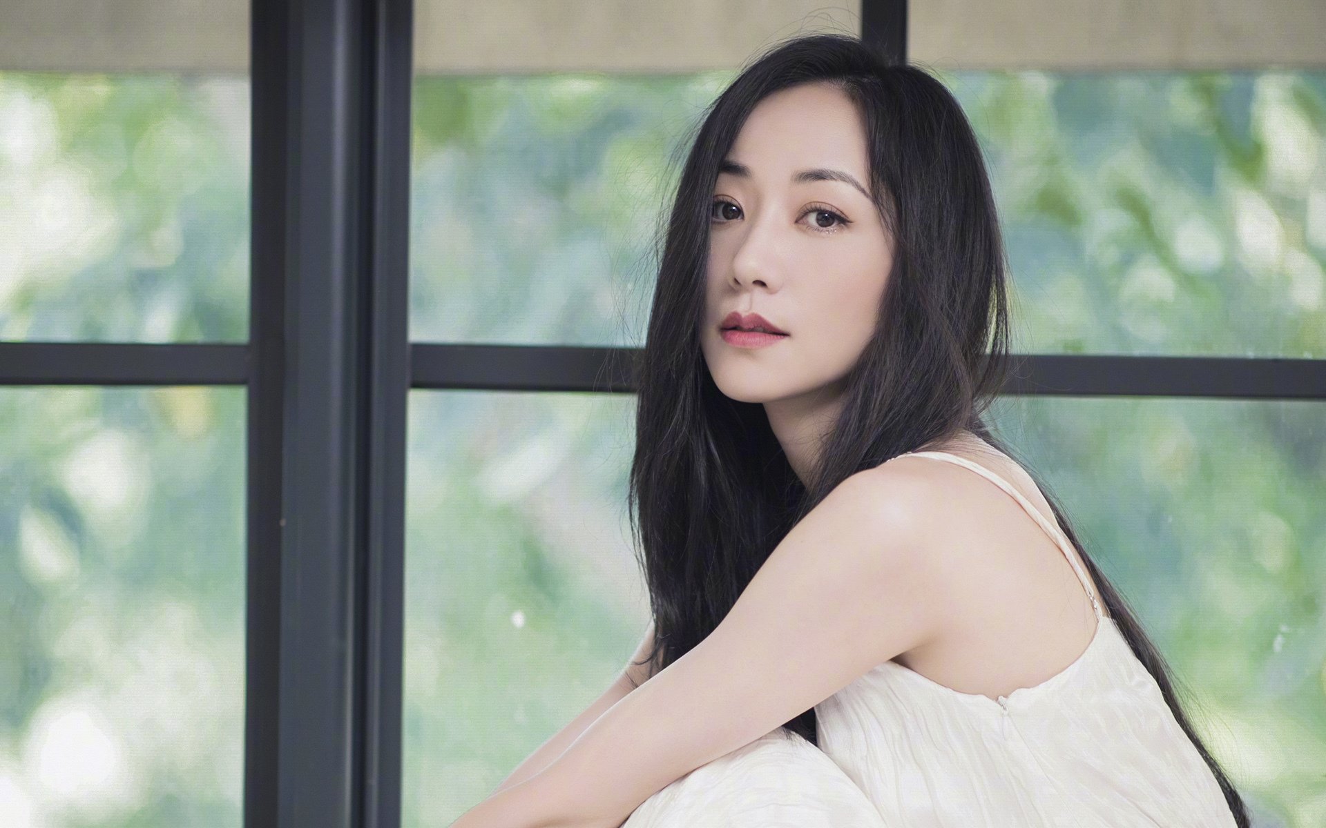 悬念收割者,黄喜灿一箭穿心,德甲争冠夜提前剧终