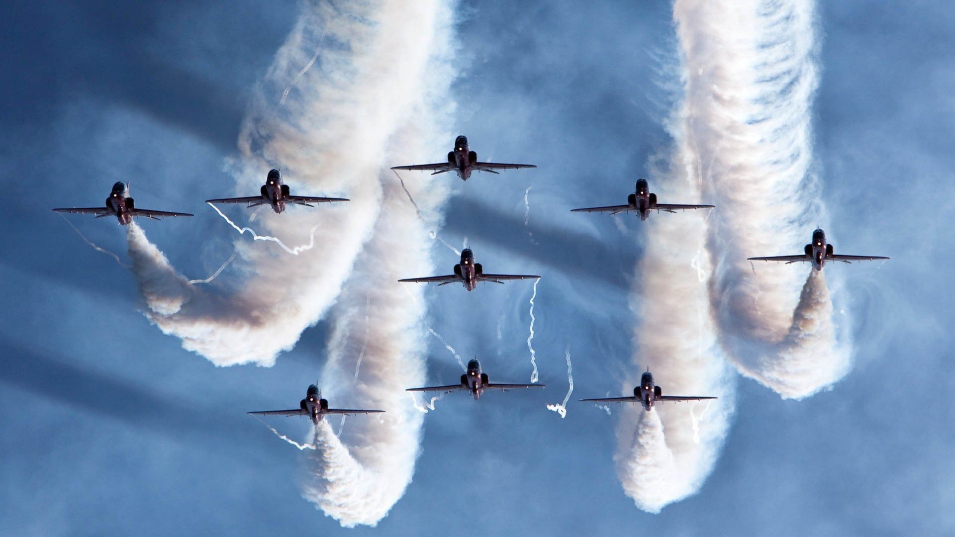 特奥关键制胜，荷兰火力压制佛罗伦萨